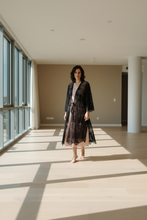 Load image into Gallery viewer, Long Black Lace Kimono