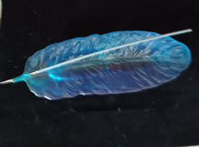 Load image into Gallery viewer, Glow-in-the-Dark Feather dish stick incense holder